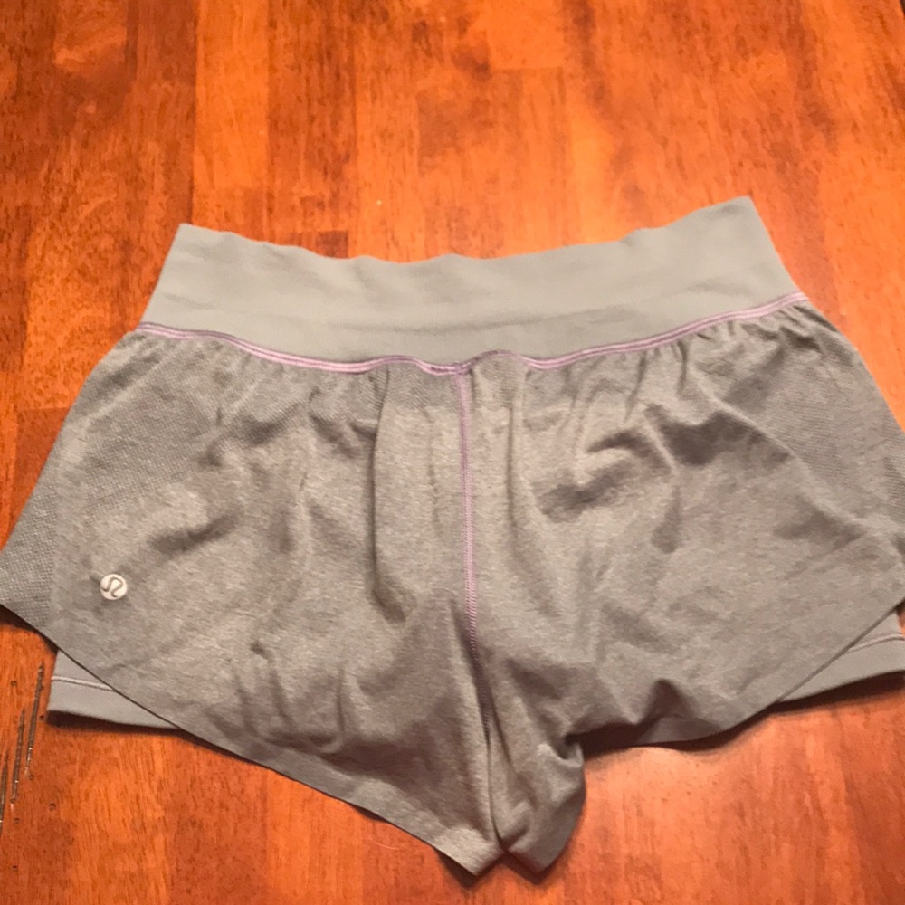 LULULEMON Seamless Moves Shorts